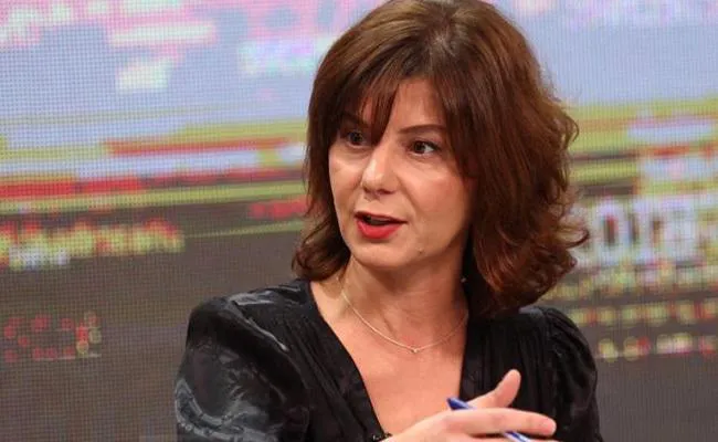 თამარ ჩერგოლეიშვილი - მიშა გვკიდია, თავი დაგვანებოს, უჩემოდ არაფერი გამოვაო, უფრო სწრაფად გამოგვივა, მიშა, ამდენი ხანიც გამოგვივიდოდა, შენ რომ მაოხრებელი გზირი არ ყოფილიყავი