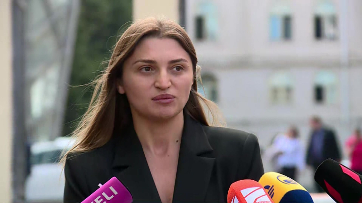 პროკურორი 4 ოქტომბრის ძალადობრივი მოვლენების დროს დაკავებულებზე: საქმეზე წარდგენილი არაერთი მტკიცებულებით, ლოგიკურია, რომ ბრალდების მხარეს გამამტყუნებელი განაჩენის გონივრული მოლოდინი გააჩნია