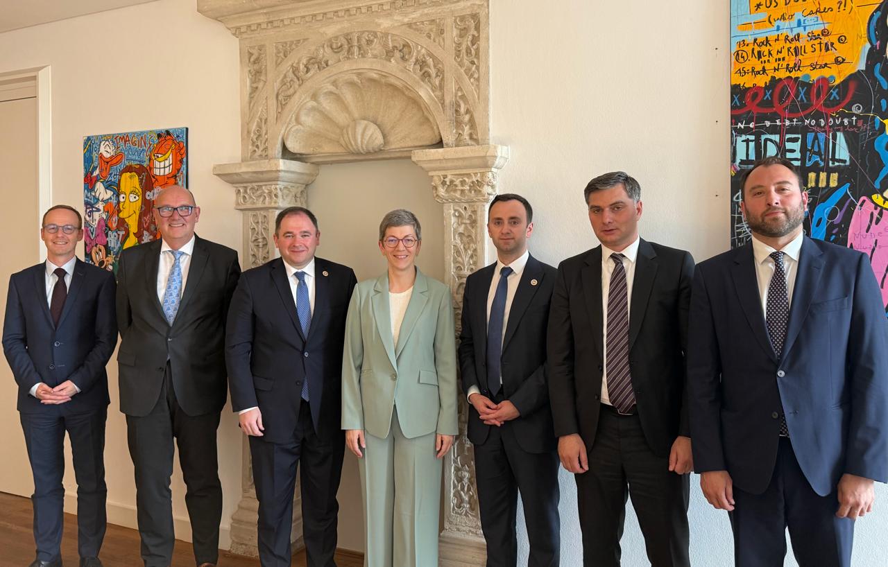 საქართველოს პარლამენტის დელეგაციამ შეხვედრა გამართა ლუქსემბურგის საგარეო საქმეთა სამინისტროში