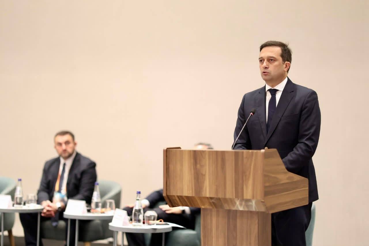 ლევან იოსელიანმა მონაწილეობა მიიღო საერთაშორისო კონფერენციაში - „დეზინფორმაციის სტრატეგიები, ხელოვნური ინტელექტი და სოციალური ქსელების როლი ინფორმაციის სანდოობის უზრუნველყოფაში“