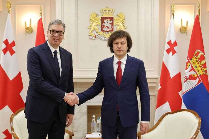 ალექსანდარ ვუჩიჩი ირაკლი კობახიძეს მადლობას უხდის: ჩემზე დიდი შთაბეჭდილება მოახდინა იმ სწრაფმა წინსვლამ და პროგრესმა, რომელსაც თქვენი ქვეყანა აღწევს, ასევე ლიდერებისა და ხელისუფლების მტკიცე სურვილმა, მთელი ძალისხმევა მიმართონ საქართველოს შემდგომი წარმატებისა და ხელშესახები შედეგების მიღწევისკენ