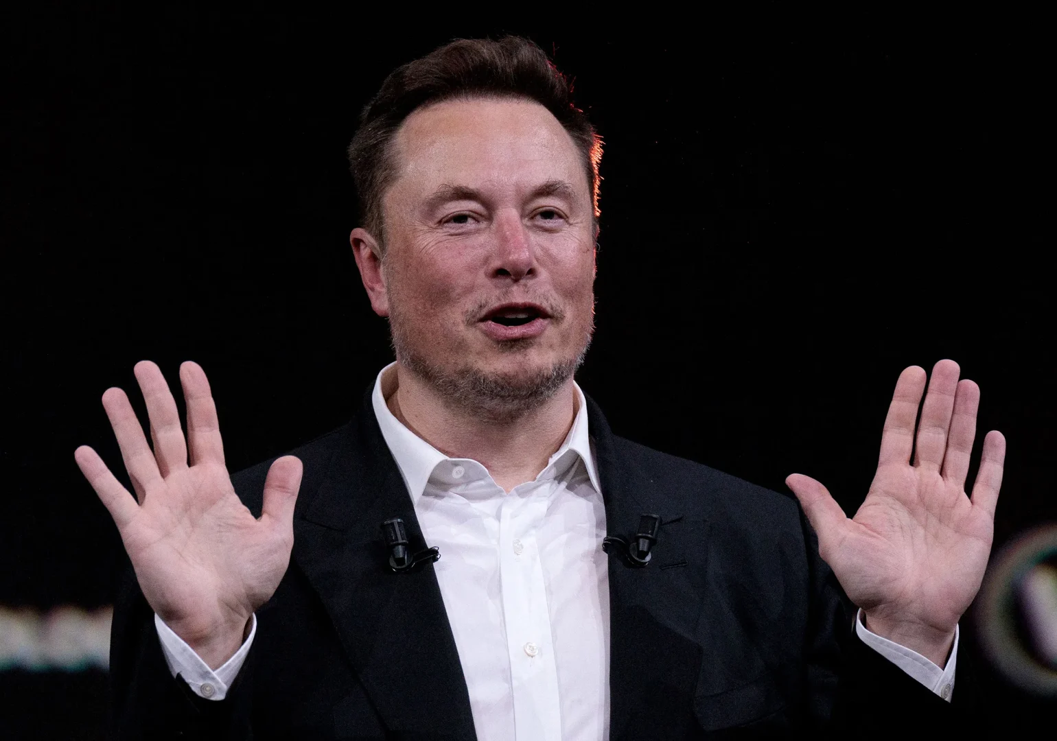 Bloomberg: SpaceX-ის აქციები გაიაფდა. ილონ მასკი ტრილიონერი აღარ არის