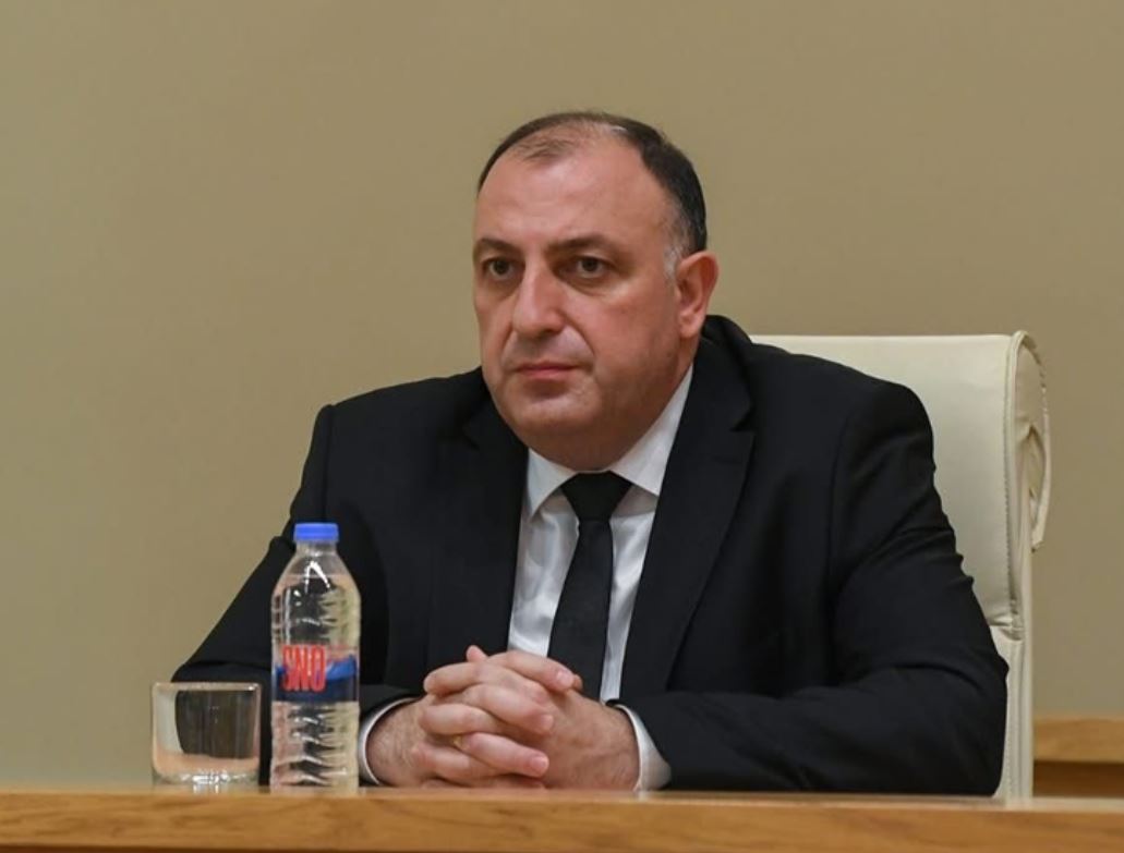 გიორგი გვარაკიძე – არ აქვს მნიშვნელობა, მაღალჩინოსანია, თუ დაბალჩინოსანი, ყველა ადამიანს, ვინც დანაშაულს ჩაიდენს, ადეკვატურ პასუხს ვაგებინებთ