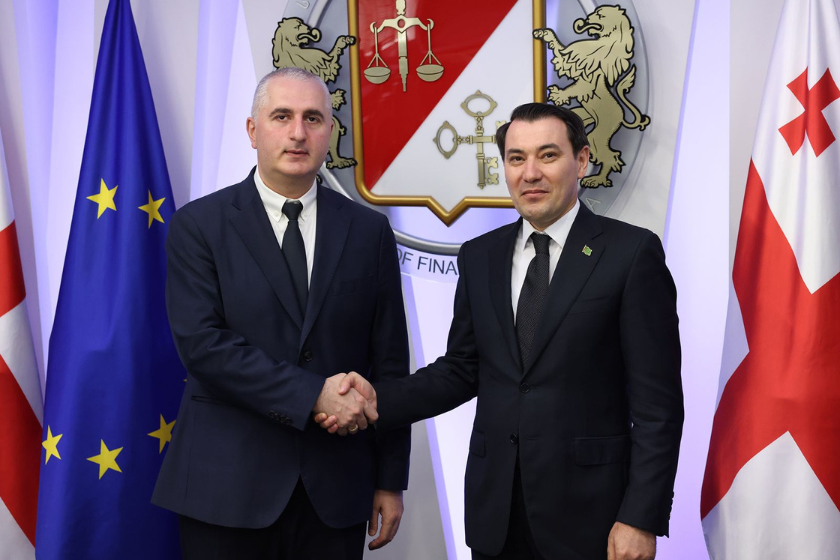 ფინანსთა მინისტრი ლაშა ხუციშვილი თურქმენეთის ელჩს შეხვდა