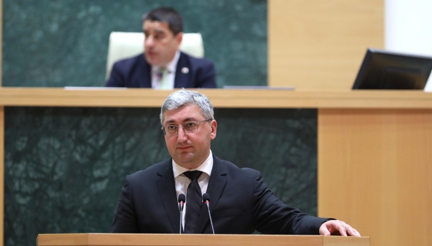 ᲞᲐᲠᲚᲐᲛᲔᲜᲢᲛᲐ ᲡᲐᲤᲠᲐᲜᲒᲔᲗᲘᲡ ᲒᲐᲜᲕᲘᲗᲐᲠᲔᲑᲘᲡ ᲡᲐᲐᲒᲔᲜᲢᲝᲡᲐ ᲓᲐ ᲡᲐᲥᲐᲠᲗᲕᲔᲚᲝᲡ ᲨᲝᲠᲘᲡ ᲡᲐᲙᲠᲔᲓᲘᲢᲝ ᲠᲔᲡᲣᲠᲡᲘᲡ ᲩᲐᲠᲩᲝ ᲨᲔᲗᲐᲜᲮᲛᲔᲑᲐᲨᲘ ᲪᲕᲚᲘᲚᲔᲑᲐᲡ ᲛᲮᲐᲠᲘ ᲓᲐᲣᲭᲘᲠᲐ