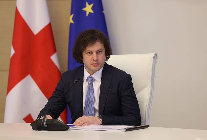 პრემიერი: დაიწყო მუშაობა გრძელვადიანი განვითარების განახლებულ დოკუმენტზე „თავდაცვის ძალები 2035“, ტოტალური თავდაცვის მიდგომის ფარგლებში მნიშვნელოვანი ნაბიჯები გადაიდგა თავდაცვის ძალების შესაძლებლობების, თავდაცვის სამინისტროს ინსტიტუციური ბაზის, სამხედრო მრეწველობის, საერთაშორისო თანამშრომლობისა და უწყებათაშორის კოორდინაციის განვითარების მიმართულებით
