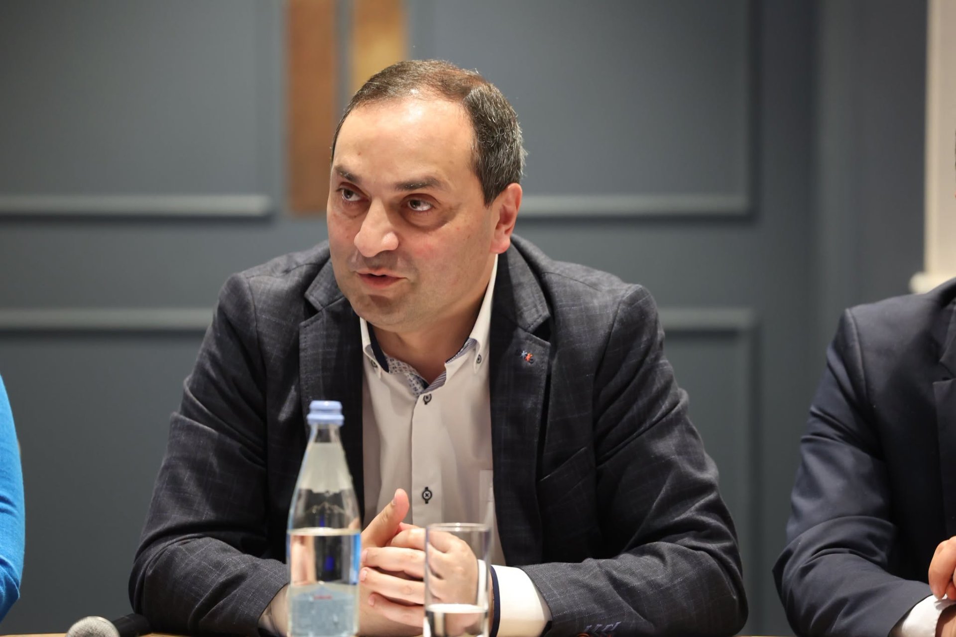 ზვიად გაბისონიამ განათლების ხარისხის განვითარების ეროვნული ცენტრის საკოორდინაციო საბჭოს წევრებთან შეხვედრა გამართა