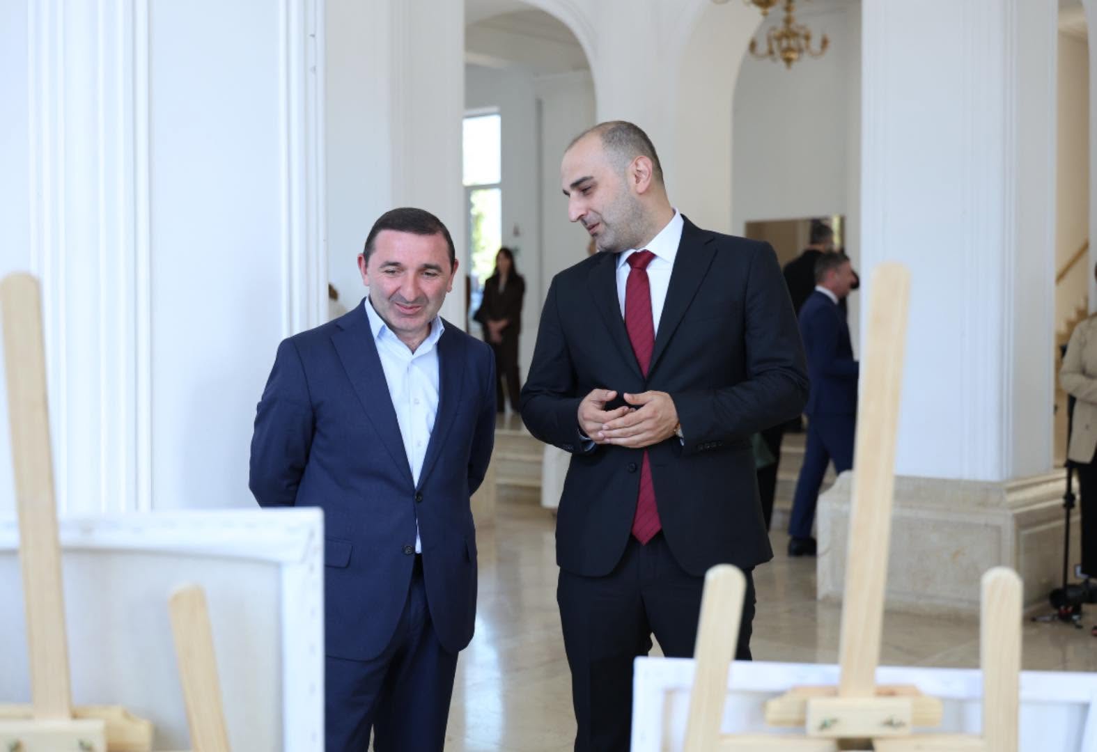 ბორის გაბუნია ბათუმის შოთა რუსთაველის სახელმწიფო უნივერსიტეტში სამშვიდობო სწავლების ცენტრის - „მშვიდობის მშენებლობის ახალგაზრდული პლატფორმა“, გახსნას დაესწრო