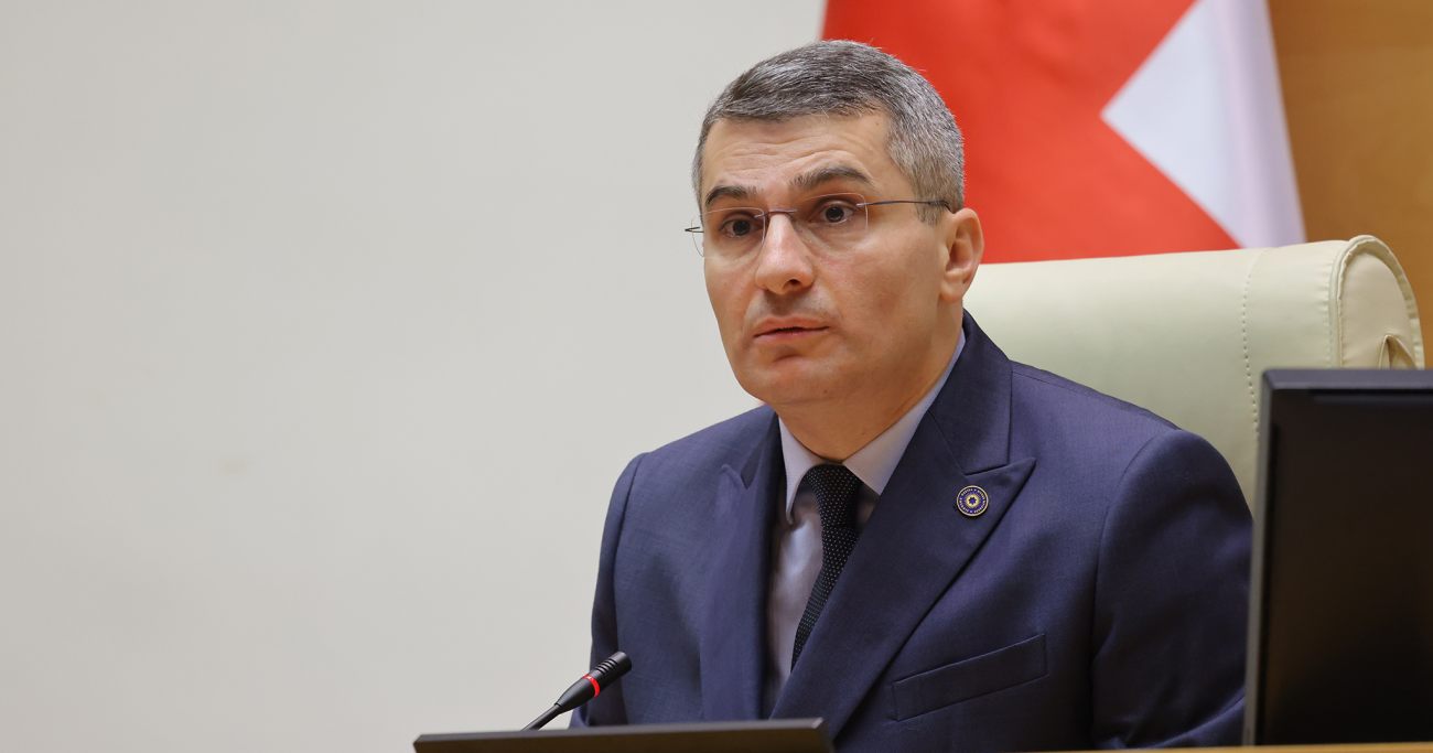მამუკა მდინარაძე: მოგვიწევს გათვითცნობიერება, რომ ოპოზიციური ლანდშაფტი არ არსებობს ქვეყანაში, არსებობს აგენტურა, რომელიც სხვადასხვა ფრთიდან და სხვადასხვა ფლანგიდან დავალებების შესაბამისად იბრძვის ხელისუფლებაში მოსვლისათვის, ჩვენ ეს არ უნდა დავუშვათ