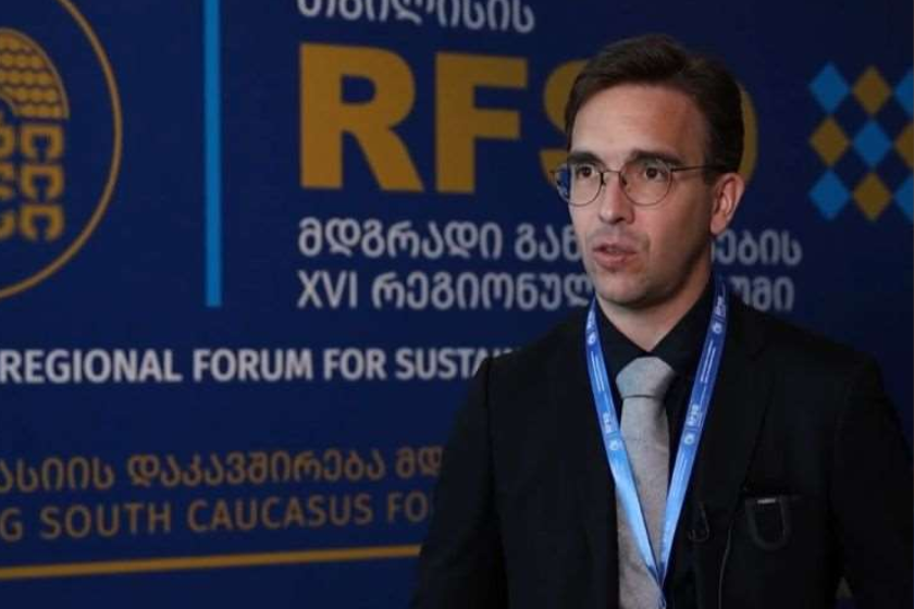 პასკალ ლოტაზი: ევროპარლამენტი საქართველოს ემუქრება, რომ ნებისმიერი დემოკრატიული გადაწყვეტილება, რომელიც ევროკავშირში ინტეგრაციას არ უწყობს ხელს, არადემოკრატიულად ჩაითვლება - მოგესალმებით ევროკავშირის სტილის დემოკრატიაში