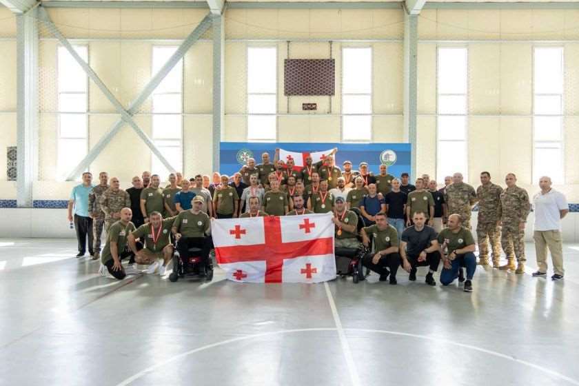 თავდაცვის სამინისტროს დაჭრილ მებრძოლთა კვირეული სპორტის გუნდურ და ინდივიდუალურ სახეობებში აქტიურად მიმდინარეობს
