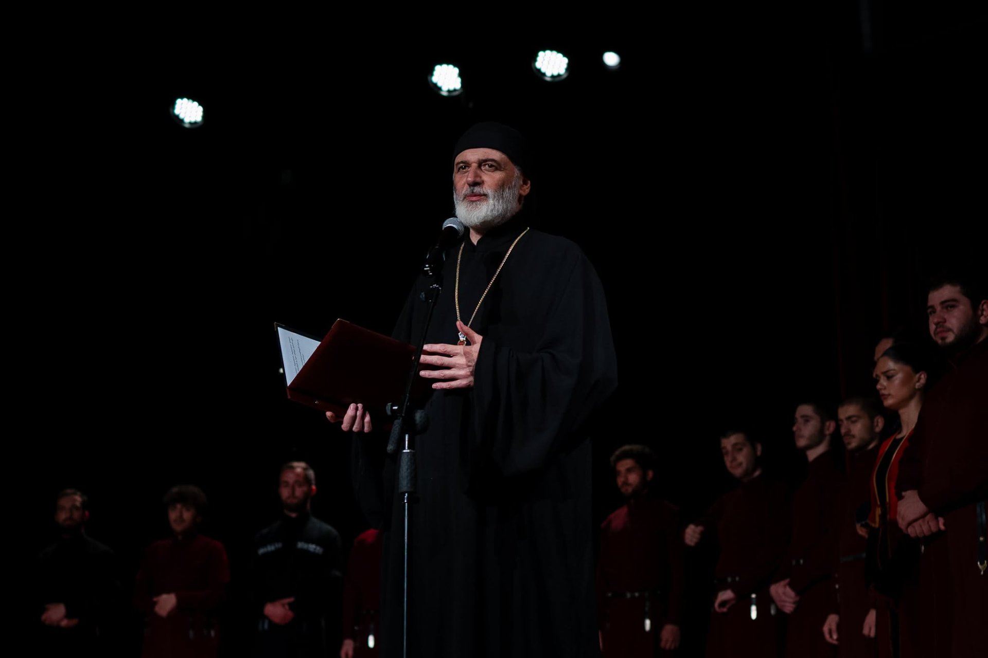 ეროვნულ სასახლეში გალობის უნივერსიტეტის საანგარიშო კონცერტი გაიმართა