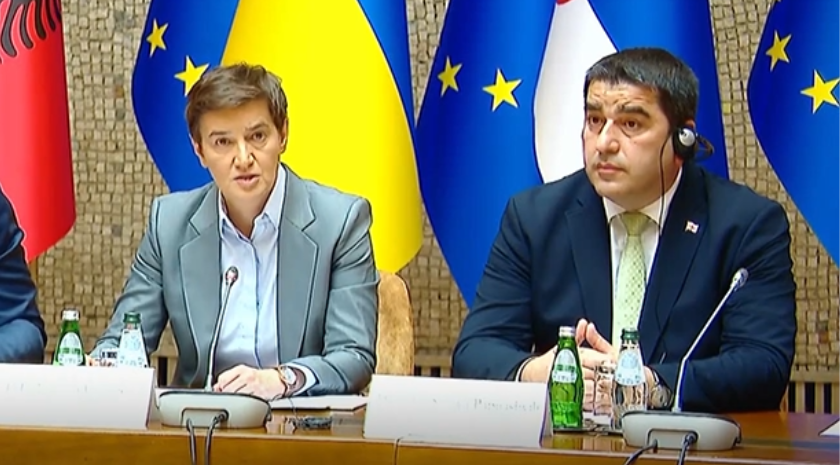 სერბეთის პარლამენტის თავმჯდომარე ანა ბრნავიჩი: ჩვენ შევიკრიბეთ იმიტომ, რომ გვჯერა - შეგვიძლია ვიყოთ ერთმანეთის ნამდვილი პარტნიორები და მხარდამჭერები. შეგვიძლია ვისწავლოთ ერთმანეთისგან და გავუზიაროთ ერთმანეთს გამოცდილება