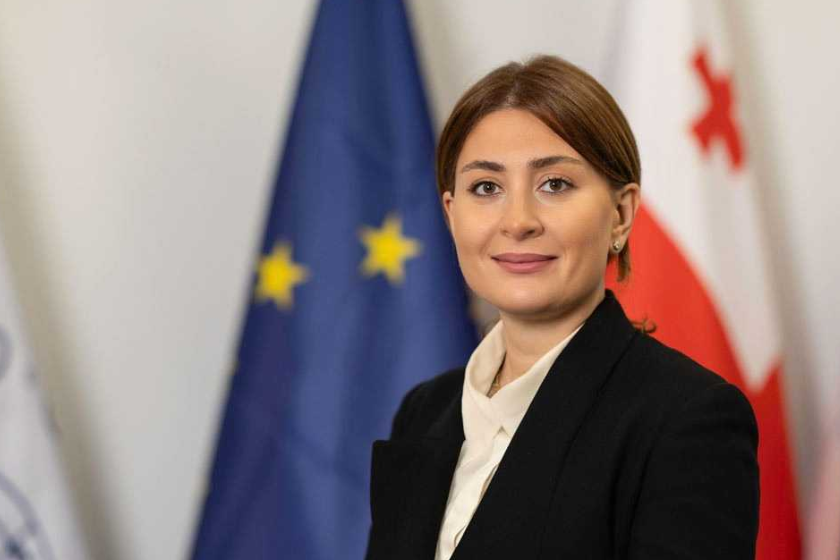 თამარ იოსელიანი: ივნისის თვეში დაფიქსირებული გადაზიდვების რეკორდული მაჩვენებლები არის იმ ეფექტიანი მართვისა და პროექტების დამსახურება, რომელსაც ახალი მენეჯმენტი ახორციელებს "საქართველოს რკინიგზაში"