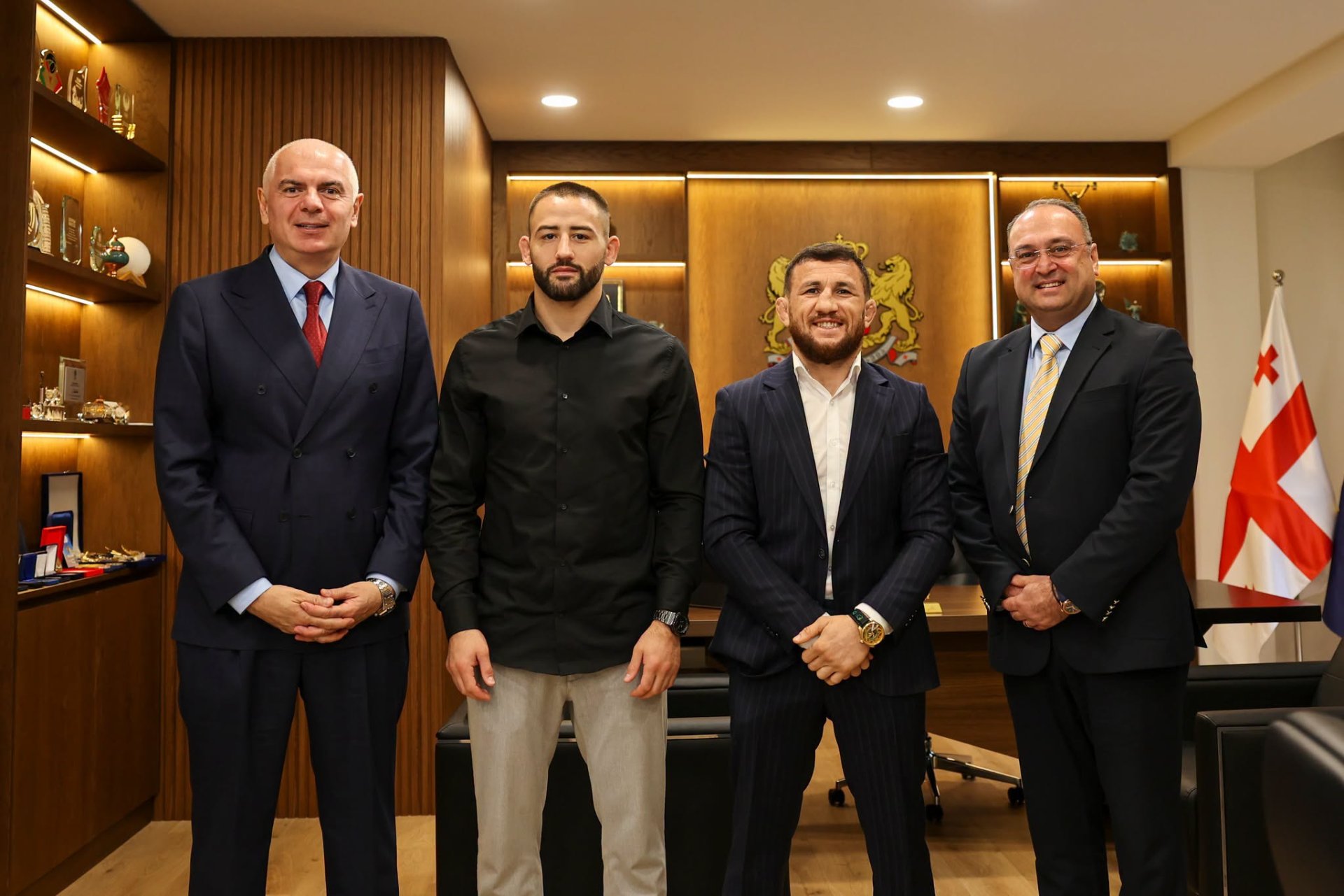 სპორტის მინისტრი ქართველ მებრძოლებს - მერაბ დვალიშვილსა და ლევან ჩოხელს, შეხვდა