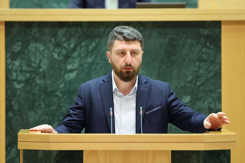 არჩილ გორდულაძე – სტრასბურგის სასამართლო ამბობს, რომ შეურაცხყოფა და ადამიანის ღირსების შელახვა პასუხისმგებლობას უნდა იწვევდეს, ჩვენი კანონმდებლობა ევროპულ კონვენციასთან სრულ შესაბამისობაშია