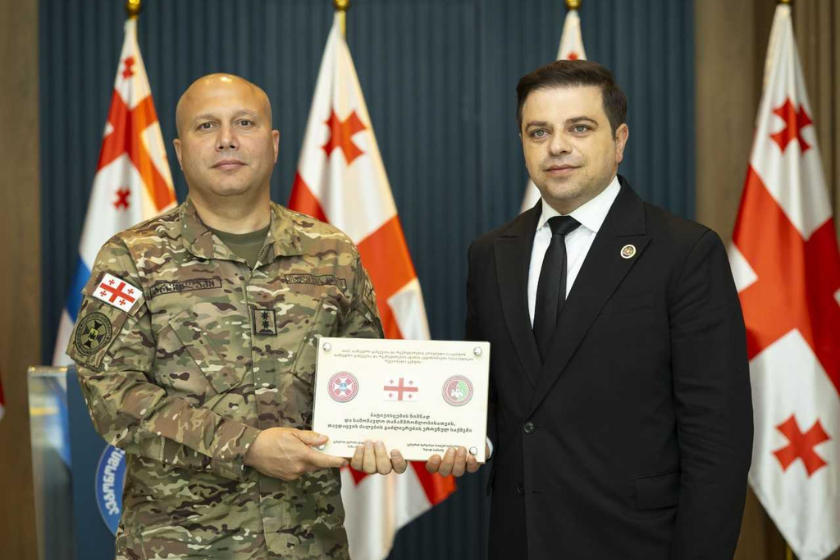 აჭარის უმაღლეს საბჭოში სამხედრო გაწვევისა და რეკრუტირების ეროვნული სააგენტოს აჭარის რეგიონული ცენტრის წარმომადგენლებთან შეხვედრა გაიმართა