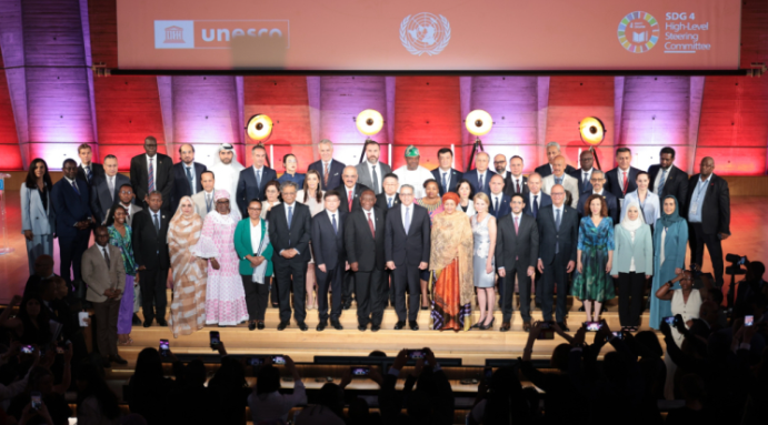 გივი მიქანაძემ პარიზში UNESCO-ს გენერალური დირექტორის მოწვევით "განათლების ტრანსფორმაციის სამიტში" მიიღო მონაწილეობა