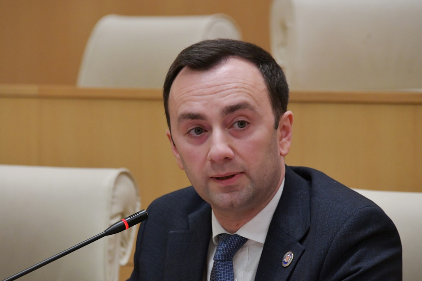 ლევან მახაშვილი: დღეს ფაქტობრივად, მოშლილია წესებზე დაფუძნებული საერთაშორისო სისტემა. იმის გამო, რომ არ არსებობს საერთაშორისო სამართალი, ნეგატიური შედეგები არის გადაღვრილი საერთაშორისო ორგანიზაციებში