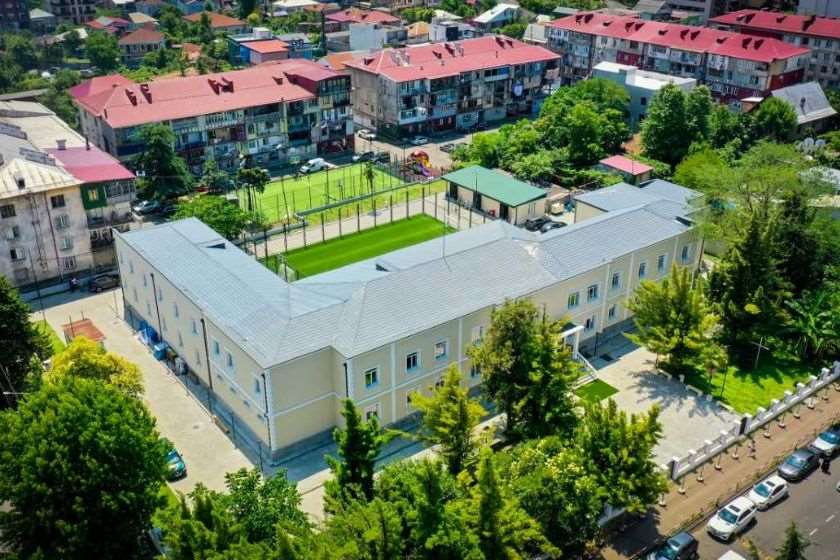 ბათუმის N4 საჯარო სკოლა ახალ სასწავლო წელს განახლებული ინფრასტრუქტურით შეხვდება