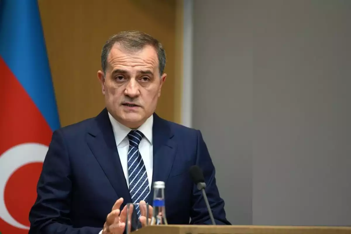 აზერბაიჯანის საგარეო საქმეთა მინისტრი – სამოქალაქო თვითმფრინავთან დაკავშირებული ტრაგიკული ინციდენტის შემდეგ რამდენიმე მარშრუტზე რუსეთთან პირდაპირი ფრენები აღდგება