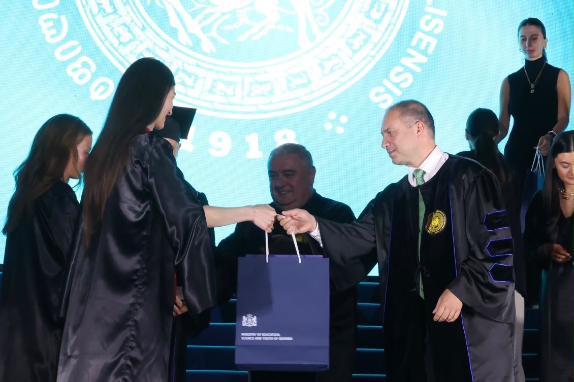 გივი მიქანაძემ თბილისის სახელმწიფო უნივერსიტეტის კურსდამთავრებულთა გამოსაშვებ ღონისძიებაში მიიღო მონაწილეობა