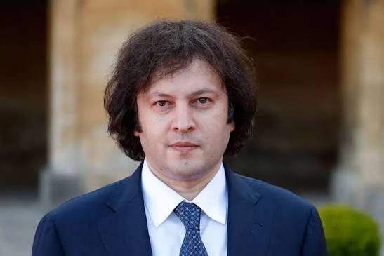 ირაკლი კობახიძე – ძალიან მნიშვნელოვანია, რომ ჩემს მისვლას აშშ-ის საელჩოში დამოუკიდებლობის დღესთან დაკავშირებით დადებითი წერილით გამოეხმაურა აშშ-ის პრეზიდენტი, ასეთი გზავნილები გვინარჩუნებს ოპტიმიზმს