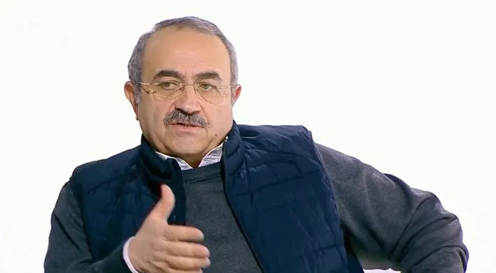 ალექსანდრე კარტოზიას მიერ გერმანიის პრეზიდენტისთვის რწმუნებათა სიგელების გადაცემის ცერემონიის ჩანიშვნის პარალელურად, გერმანიის საგარეო საქმეთა სამინისტროს ოფიციალური ვებ-გვერდიდან წაიშალა ის გვერდი, სადაც სალომე ზურაბიშვილი საქართველოს მოქმედ პრეზიდენტად იყო მოხსენიებული
