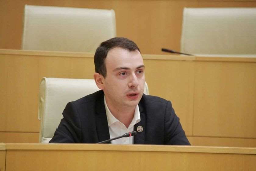 გიორგი ჩაკვეტაძე: ,,ქართული ოცნების“' ხელისუფლებამ შეძლო ის, რომ საქართველო, კეთილდღეობის მსოფლიო რეიტინგში, 13-წლიანი პროგრესით (2013-2025), მსოფლიოში პირველ ადგილზეა და ახალ ისტორიულ მაქსიმუმს აფიქსირებს