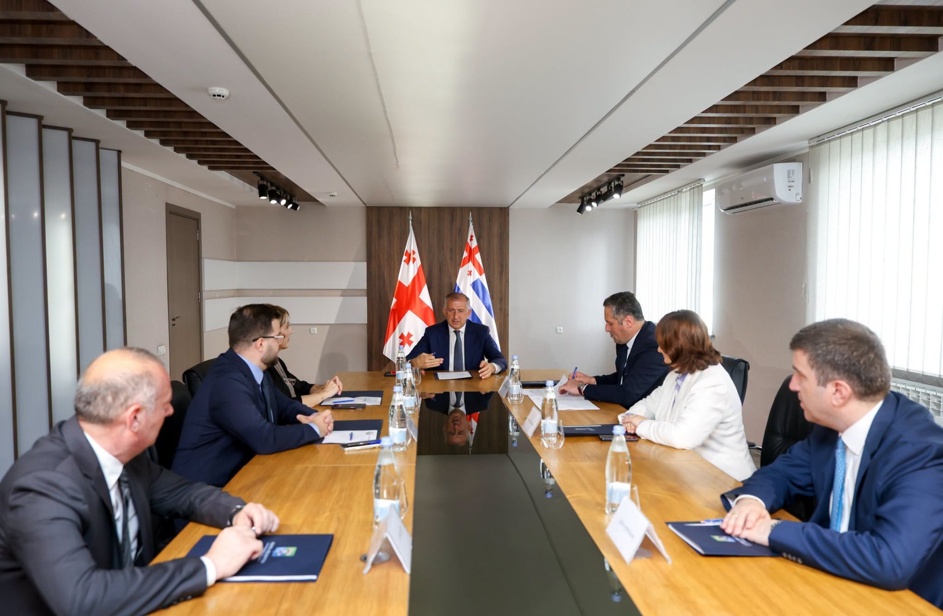 აჭარის მთავრობის თავმჯდომარის, ზურაბ პატარაძის ხელმძღვანელობით, ეკონომიკური საბჭოს სხდომა გაიმართა