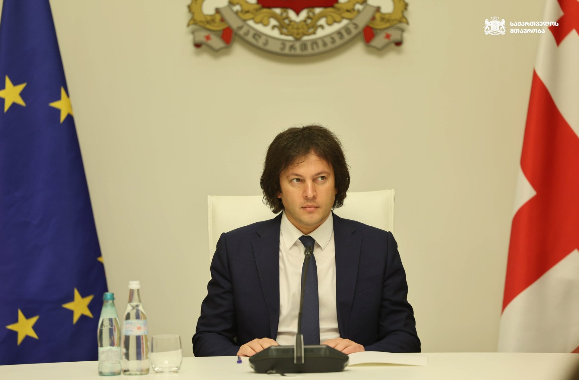 ირაკლი კობახიძე: სინგაპურში ბიზნესის წარმომადგენლებთან გამართული შეხვედრა ხელს შეუწყობს საქართველოში ახალი ინვესტორების მოზიდვას, რაც ჩვენთვის ძალიან საინტერესო იქნება სხვადასხვა მიმართულებით, მათ შორის, ე.წ. ფინტექ-ის, საინფორმაციო ტექნოლოგიების, ხელოვნური ინტელექტის დანერგვის მიმართულებით