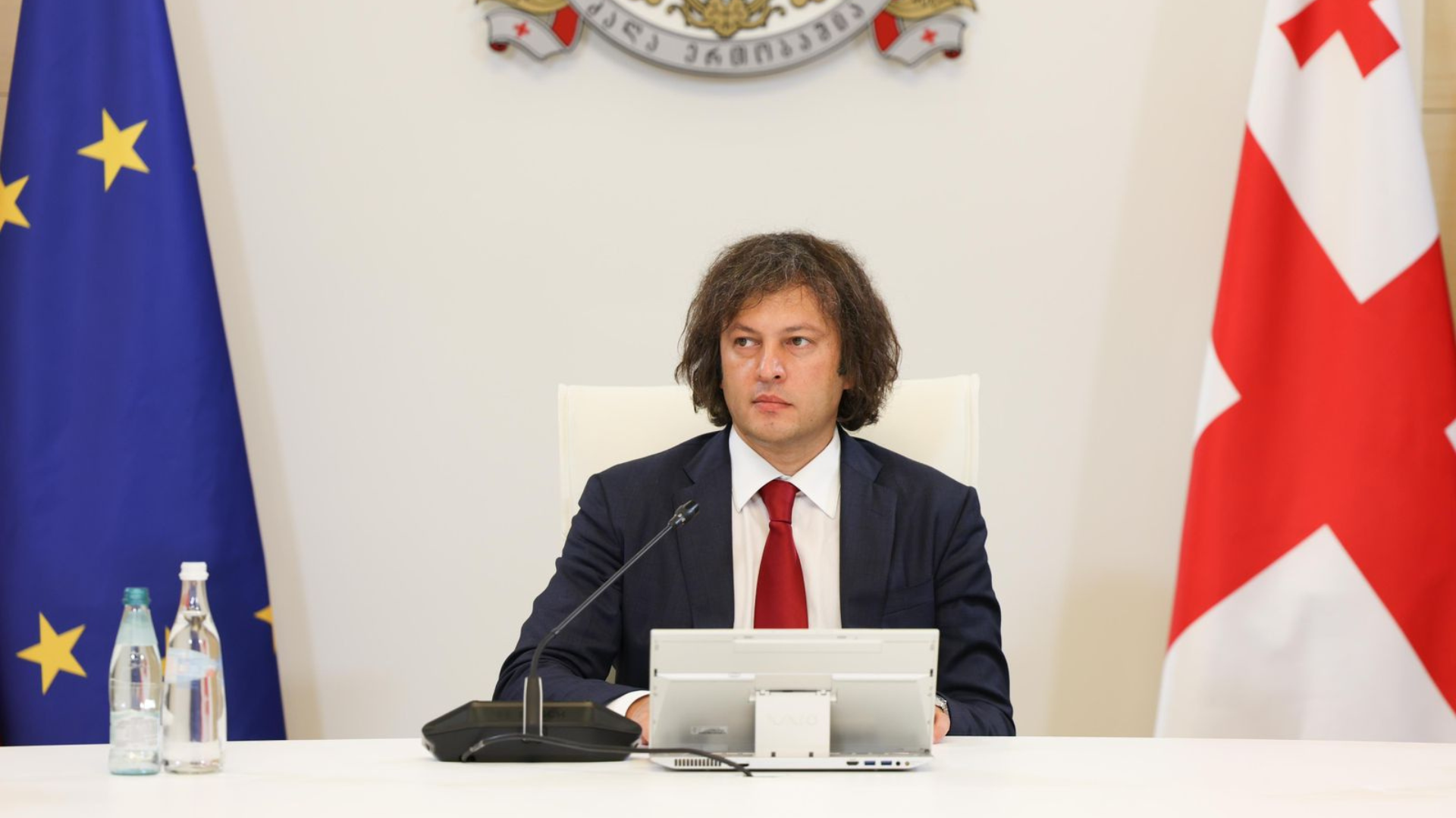 ირაკლი კობახიძე: ყოფილმა ელჩმა ძალიან ცუდი წვლილი შეიტანა ქართულ-გერმანულ ურთიერთობებში, შეიცვალა გერმანიის ელჩი საქართველოში, რწმუნებათა სიგელი გადასცა გერმანიის პრეზიდენტს ჩვენმა ელჩმა და იმედი გვაქვს, ეს ნაბიჯები ხელს შეუწყობს ჩვენი ურთიერთობების გადატვირთვას