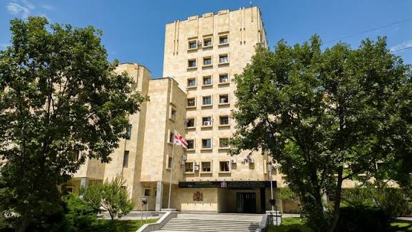 პროკურატურამ პირადი ცხოვრების საიდუმლოს ხელყოფის და ადევნების ფაქტზე ერთი პირი დააკავა