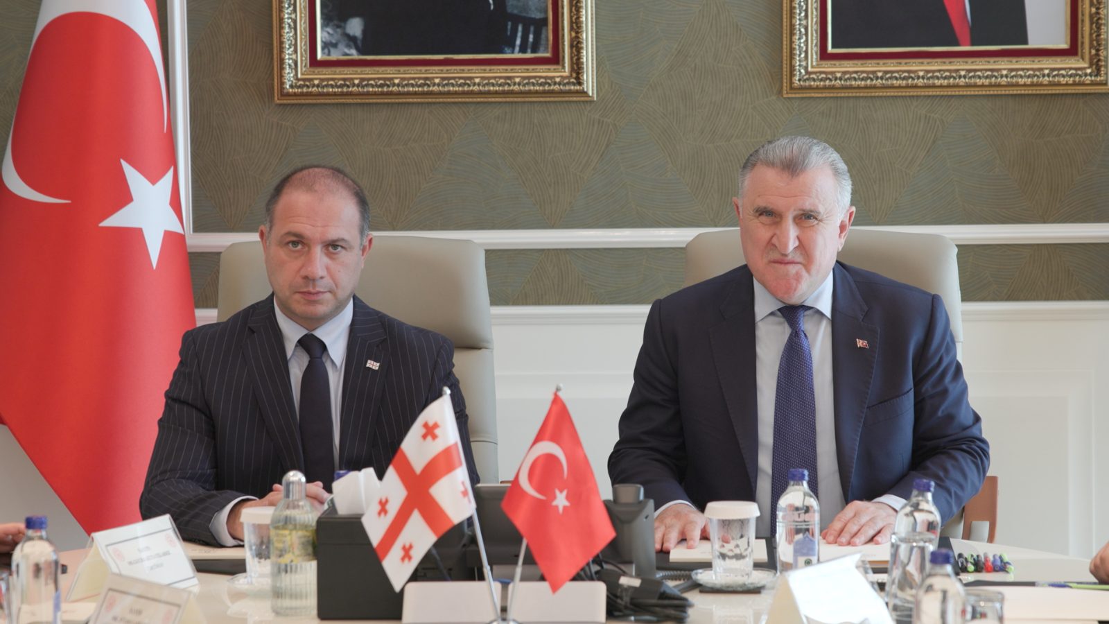 გივი მიქანაძემ თურქეთის ახალგაზრდობისა და სპორტის მინისტრთან ორმხრივი შეხვედრა გამართა