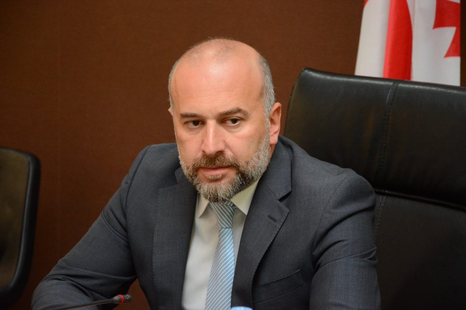 ზვიად შალამბერიძე – ჩვენი აგენტურა ოპოზიცია მართლა მეცოდება, რომ მათი ერთადერთი მოსაჭიდებელი ჯო უილსონია
