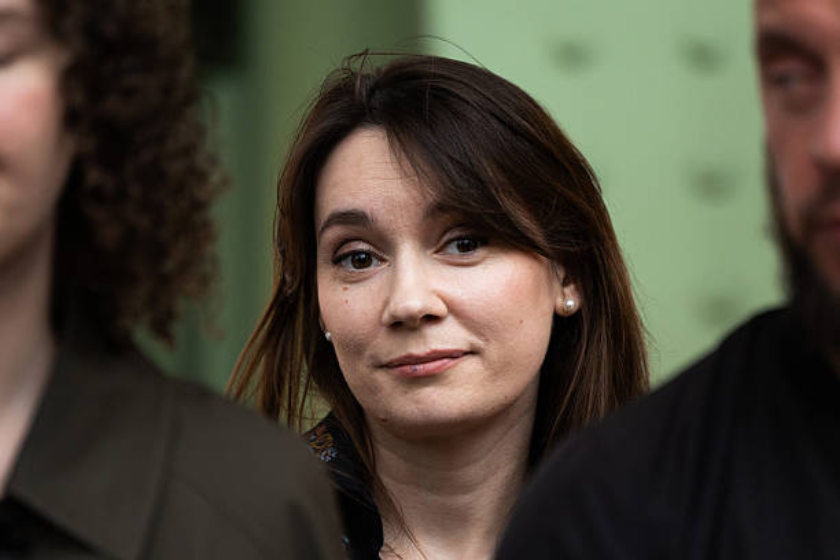 France 24: საფრანგეთი რუს ჟურნალისტს ქსენია ფიოდოროვას ქვეყნიდან აძევებს