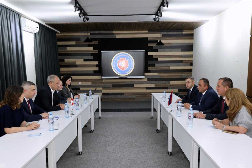 საზოგადოებრივი უსაფრთხოებისა და პოლიციის აკადემიას სომხეთის რესპუბლიკის ეროვნული უსაფრთხოების სამსახურის სასაზღვრო ჯარების დელეგაცია ეწვია