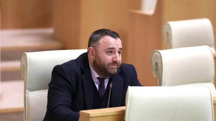 არჩილ ბერიძე: ოპოზიციის ირონიული რეაქცია მამუკა მდინარაძის რეგიონული პოლიტიკის საკითხებში სახელმწიფო მინისტრის თანამდებობაზე დანიშვნასთან დაკავშირებით კიდევ ერთხელ აჩვენებს მათ დამოკიდებულებას რეგიონებში მცხოვრები ადამიანებისა და მათი საჭიროებების მიმართ. მათთვის რეგიონები დაცინვის თემაა