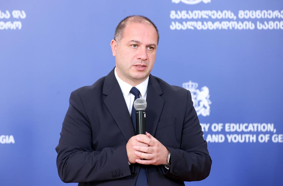 გივი მიქანაძე: რეფორმის ფარგლებში განსაკუთრებულ აქცენტს უნივერსიტეტების დაფინანსების გაუმჯობესებაზე ვაკეთებთ - მთავარი ამოცანაა, რომ დაფინანსების ახალი მოდელი მაქსიმალურად მორგებული იყოს სახელმწიფო უნივერსიტეტების საჭიროებებზე