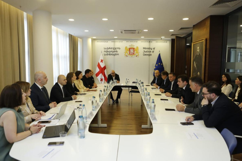სახელმწიფო სერვისების განვითარების საკითხებზე უწყებათაშორისი სამუშაო შეხვედრა გაიმართა