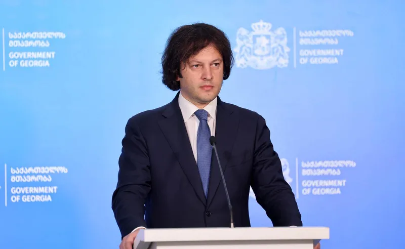 ირაკლი კობახიძე საქართველოში მოქმედ აგენტურაზე: საინტერესოა, რატომ არ ჰქონდათ მათ დავალებული რუსოფობობა 2008 წლის აგვისტოს ომის შემდეგ და რატომ დაევალათ რუსოფობობა ახლა, როდესაც რუსული აგრესიის მსხვერპლი არა მათი ფორმალური სამშობლო, არამედ სხვა, თუნდაც მეგობარი ქვეყანა გახდა?