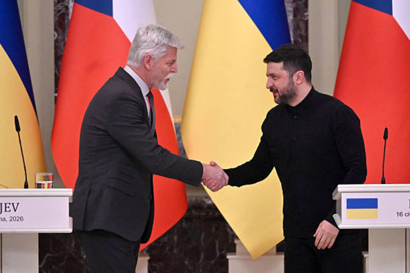 DW: ჩეხეთი სამხედრო ასაკის მქონე უკრაინის მოქალაქეებს თავშესაფარს აღარ მისცემს