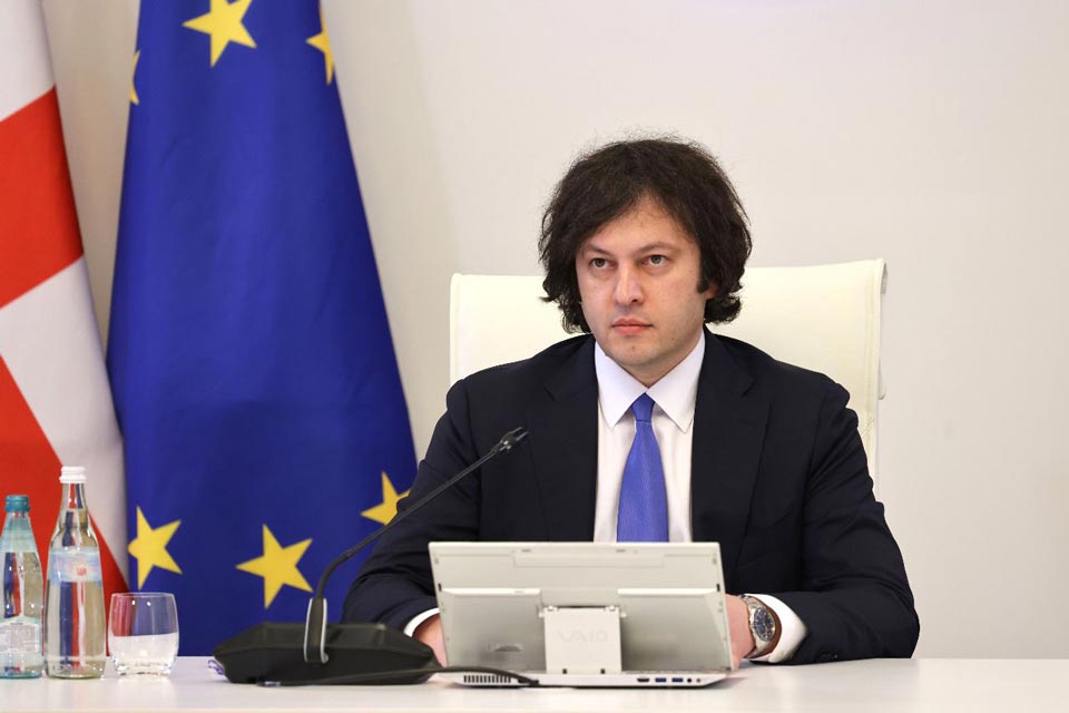 ირაკლი კობახიძე: სტატისტიკა აჩვენებს, რომ 2020 წლის შემდეგ, ყოველწლიურად ფიქსირდება მკვლელობების სტატისტიკის შემცირება, რაც შეეხება 2012 წლამდე პერიოდთან შედარებას, სამჯერ არის საშუალოდ შემცირებული ეს სტატისტიკა, ეს არის ფაქტები და დანარჩენი არის სამარცხვინო სპეკულაციები