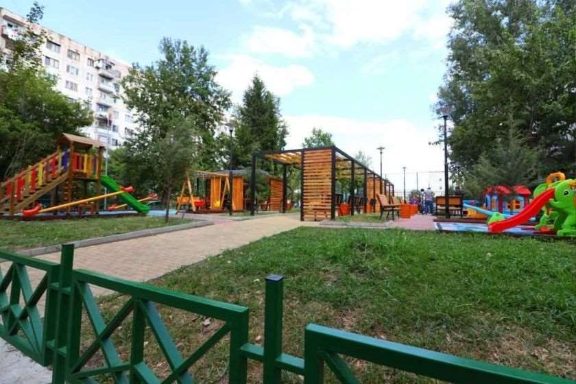 ავჭალაში, სარაჯიშვილის N15-ში უკანონო ავტოფარეხების დემონტაჟის შემდეგ სკვერი მოეწყობა