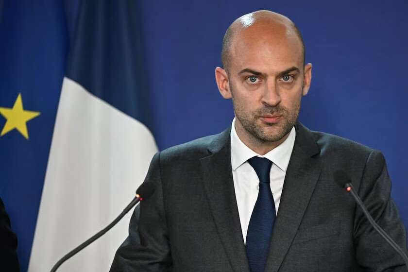 საფრანგეთის საგარეო საქმეთა მინისტრი: საფრანგეთი არ დაუშვებს უცხოური ჩარევის არცერთ მცდელობას საკუთარ დემოკრატიულ დებატებში, მით უმეტეს, საარჩევნო პროცესებში - ეს ყოველივე ფრანგი ხალხის ექსკლუზიური და ხელშეუხებელი უფლებაა