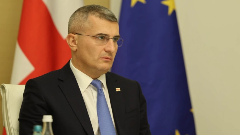 მამუკა მდინარაძე: ეს ადამიანები საკუთარი სამშობლოს ოკუპაციაზე და საკუთარი ხალხის დახოცვაზე არ გაბრაზდნენ და გაბრაზდნენ სხვისი სამშობლოს ოკუპაციაზე. რატომ დადიოდნენ რუსეთში 2008 წლის ომის შემდეგ და რატომ გაბრაზდნენ მხოლოდ მას შემდეგ, რაც რუსეთი უკრაინაში შეიჭრა? ამისი პასუხი არის ერთადერთი - ისინი ასრულებდნენ დავალებას