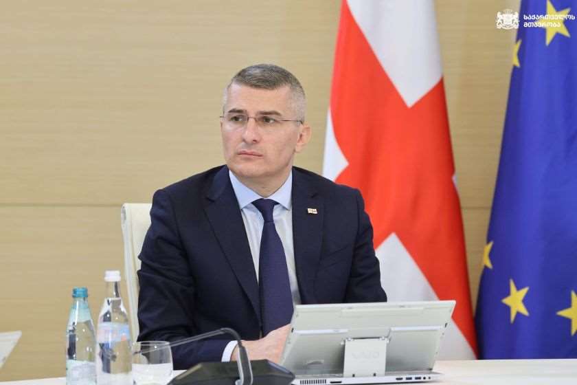 მამუკა მდინარაძე: რუსეთ-საქართველოს ომი დაიწყო რუსეთმა, საქართველოში 2008 წლის 8 აგვისტოს შემოჭრით. ეს არის ისტორიული ფაქტი. ამაში დამნაშავეა რუსეთი და რუსეთის ჯარის კონკრეტული ნაწილის ჯარისკაცები დამნაშავეები არიან ომის დანაშაულებში, რაც დავადასტურეთ ჰააგის სასამართლოში