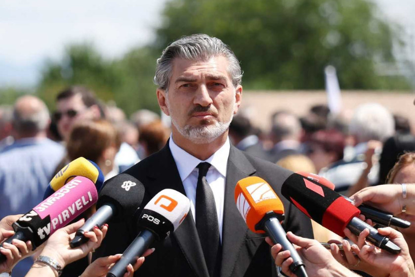პრეზიდენტი: საზოგადოებამ უნდა იცოდეს, რა გადაწყვეტილებები მიიღო მაშინდელმა ხელისუფლებამ და რა შედეგები მოჰყვა ამას