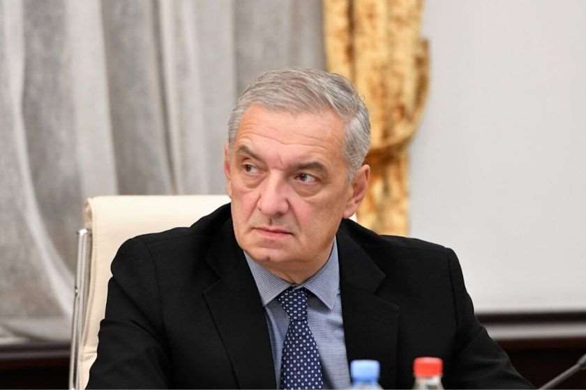 გიორგი ვოლსკი: ოპოზიციის სცენარს უპირისპირდება ის, რაც ახლა ხდება, როდესაც აფხაზური საზოგადოების დასახმარებლად, კეთილი ნებით, ბიზნესმა გადაწყვიტა, რომ შეიტანოს საწვავის გარკვეული რაოდენობა