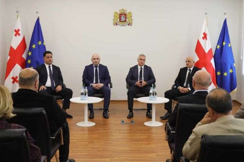 იუსტიციის სამინისტროს სსიპ „დანაშაულის პრევენციის, არასაპატიმრო სასჯელთა აღსრულებისა და პრობაციის ეროვნული სააგენტოს“ უფროსად გიორგი საჯაია დაინიშნა
